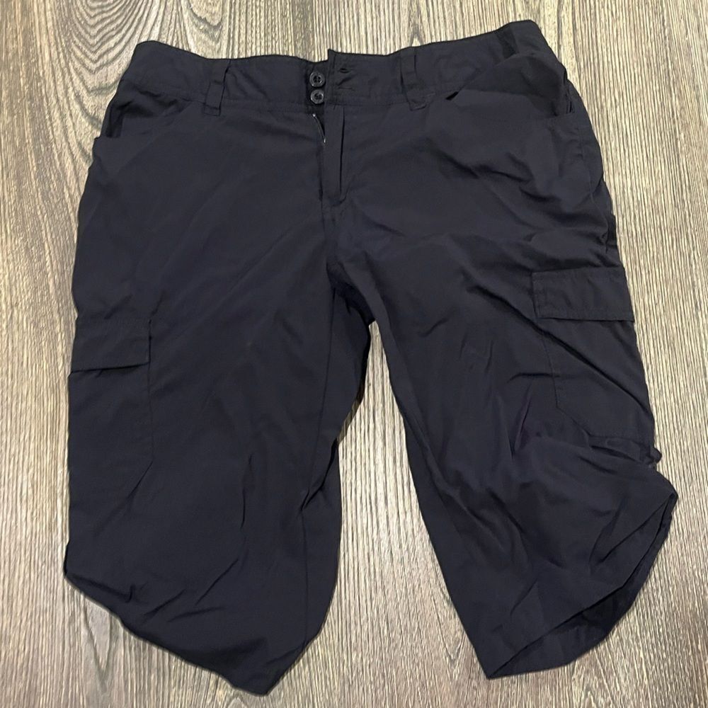 Patagonia Womens Hiking Shorts Mid Rise Cargo Pockets Roll Tab Black Size 4
